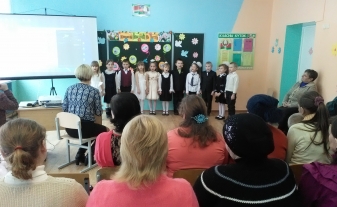 "Для наших мам". Клуб "Выбор"